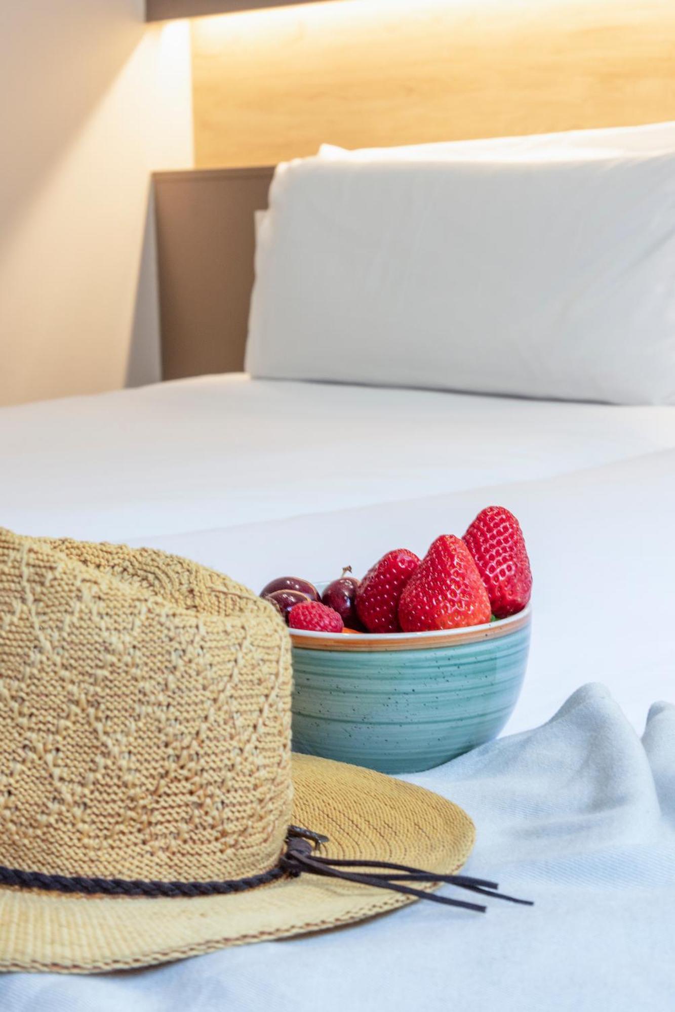 บีซีเอ็นม้อนท์จุยค์โฮเต็ล Aparthotel บาร์เซโลนา ภายนอก รูปภาพ